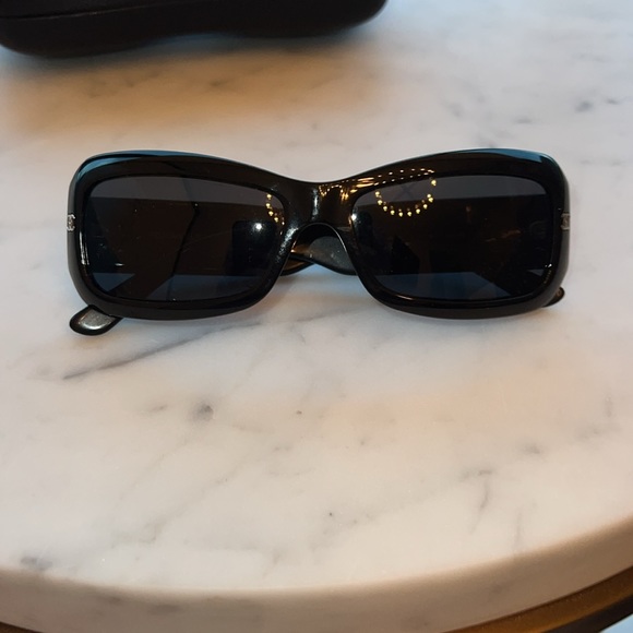 CHANEL BLACK SUNGLASSES 5099 501/87 56 15 135 - Picture 2 of 4